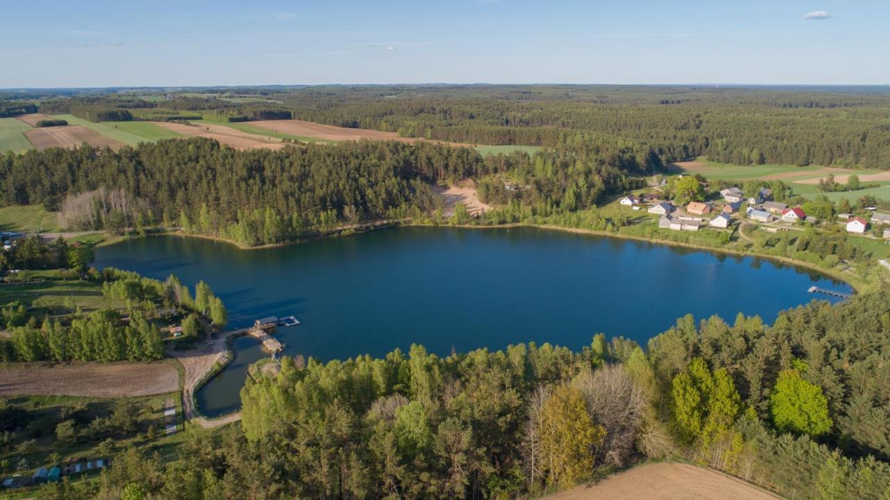 Gospodarstwo Agroturystyczne Nad Jeziorem Wsrod Lasow Lipnica  Esterno foto